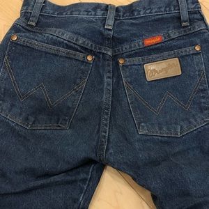 incredible wrangler jeans!! 💌💌